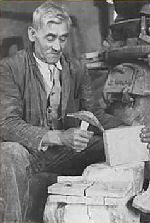 Belgian stone worker a century ago