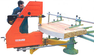 Bandsaw with mechanical feed system